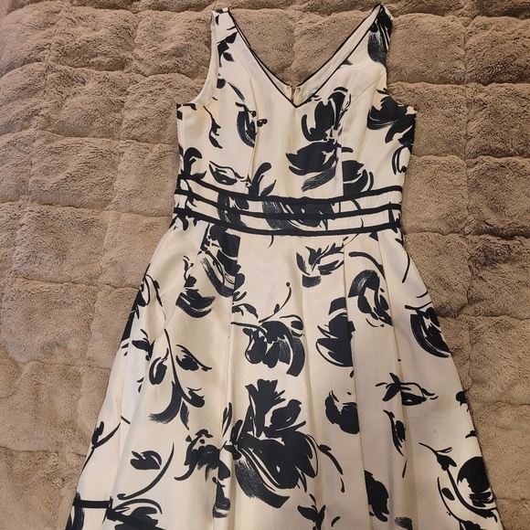 JESSICA HOWARD Dress women's size 8 fit and flare sleeveless dress - Picture 2 of 12